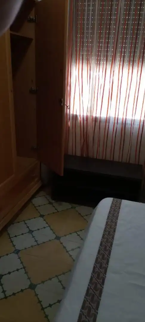 Zimmer in Calle Constantina, 2, Arenal - La Pólvora Schlafzimmer von Wohnung zur untervermieten in Dos Hermanas mit Klimaanlage, Heizung und Möbliert
