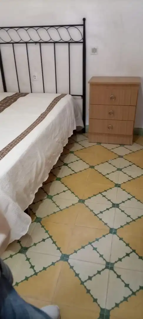 Zimmer in Calle Constantina, 2, Arenal - La Pólvora Schlafzimmer von Wohnung zur untervermieten in Dos Hermanas mit Klimaanlage, Heizung und Möbliert