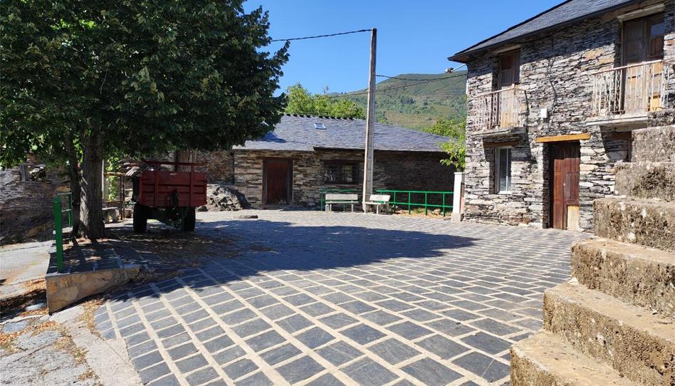 Photo 1 of Country house for sale in Barrio Aldea, Oencia, León