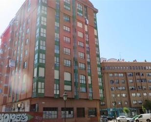 Exterior view of Flat for sale in Burgos Capital  with Heating and Parquet flooring