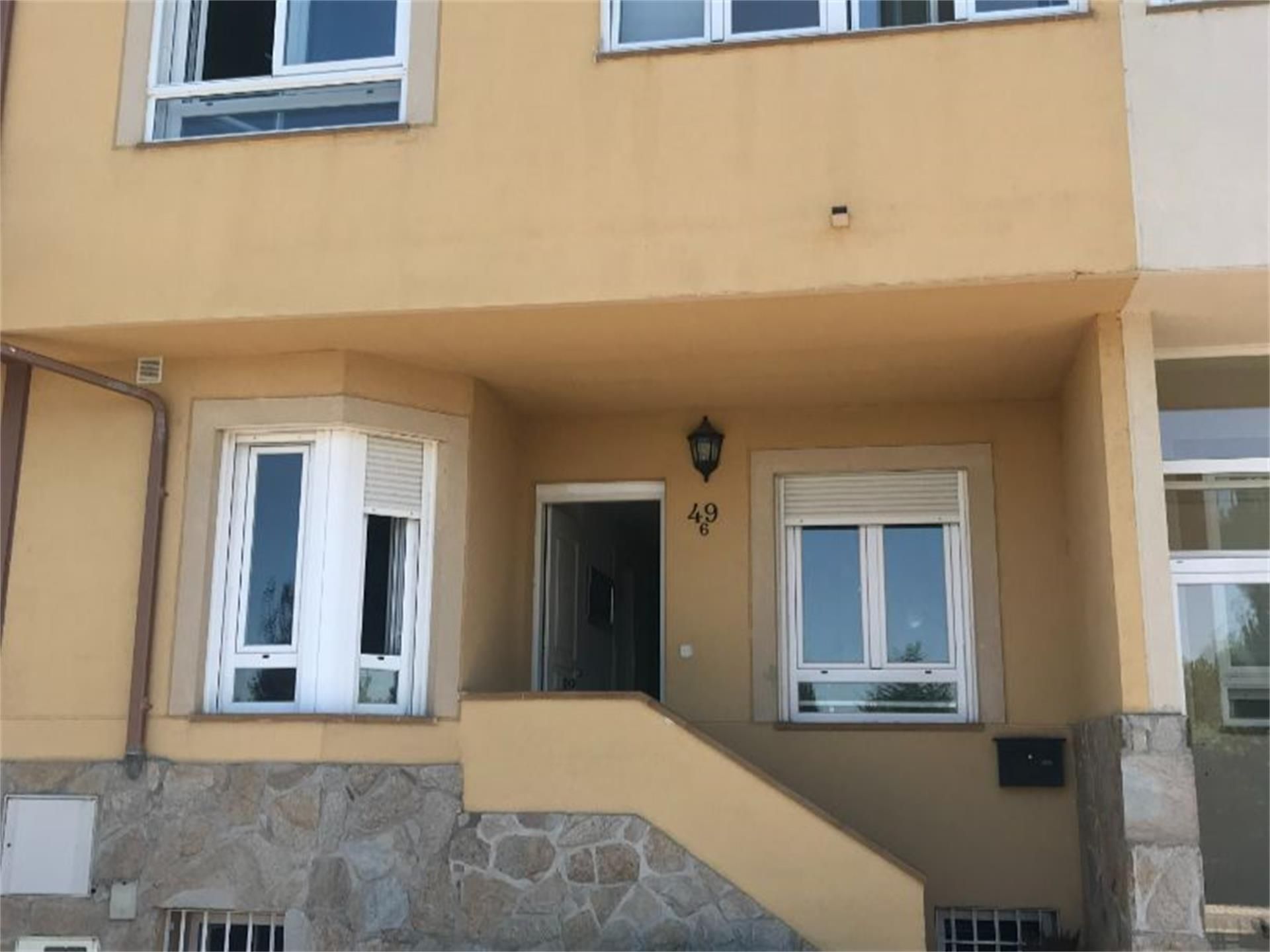 Exterior view of House or chalet for sale in Ávila Capital  with Swimming Pool and Balcony
