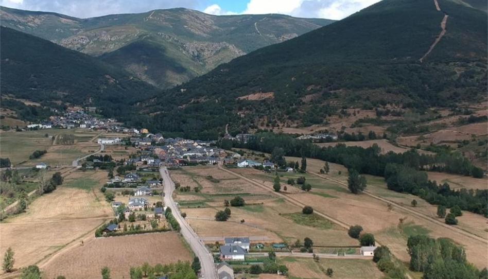 Photo 1 of Single-family semi-detached for sale in Calle Los Moros, 13, Noceda del Bierzo, León