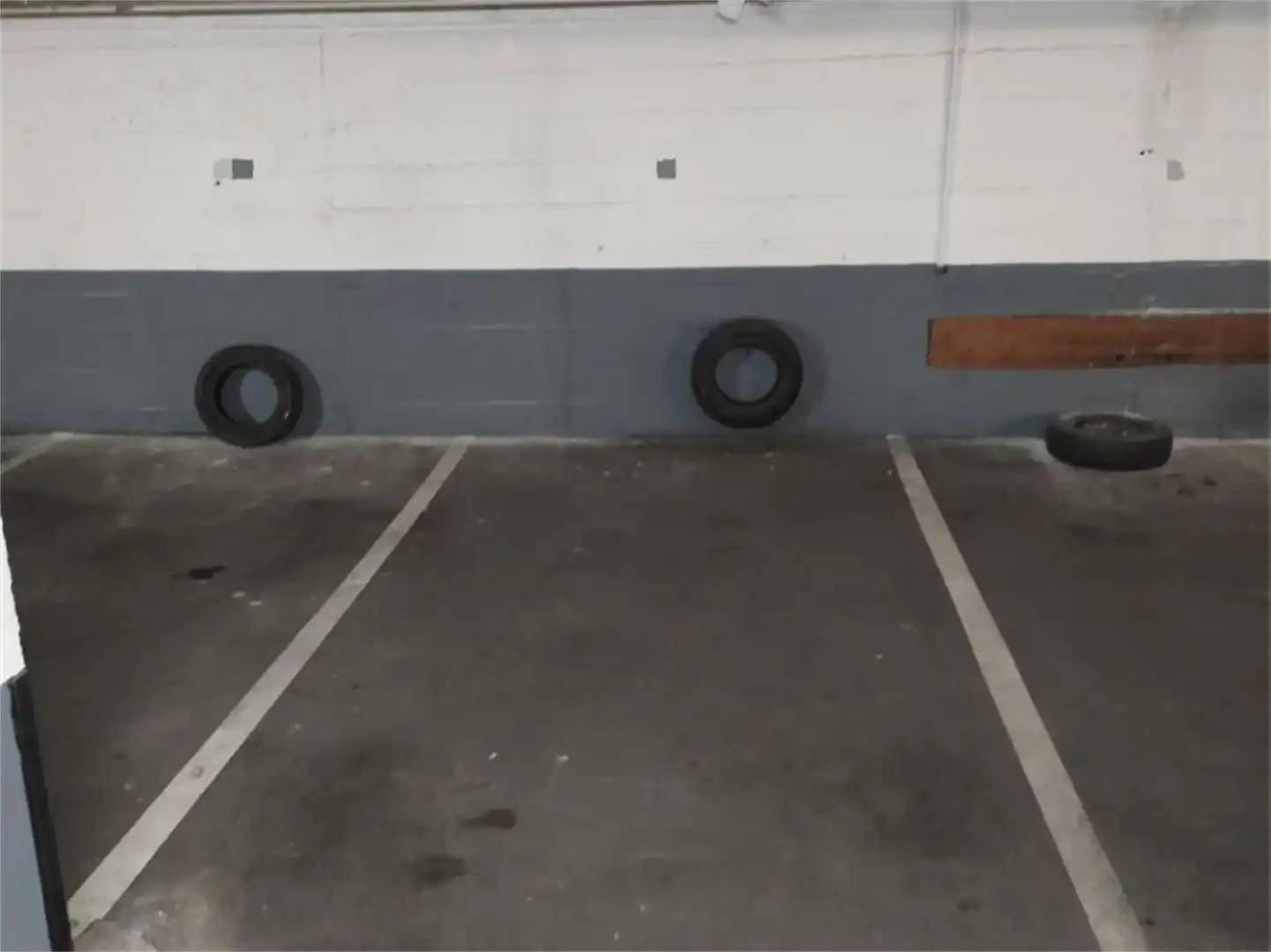 Parking of Garage for rent in Madrid