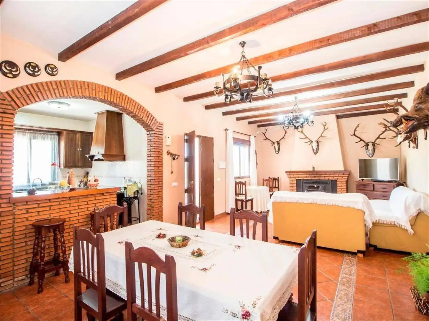 Dining room of Houses for sale in Villanueva de Córdoba  with Air Conditioner, Terrace and Storage room