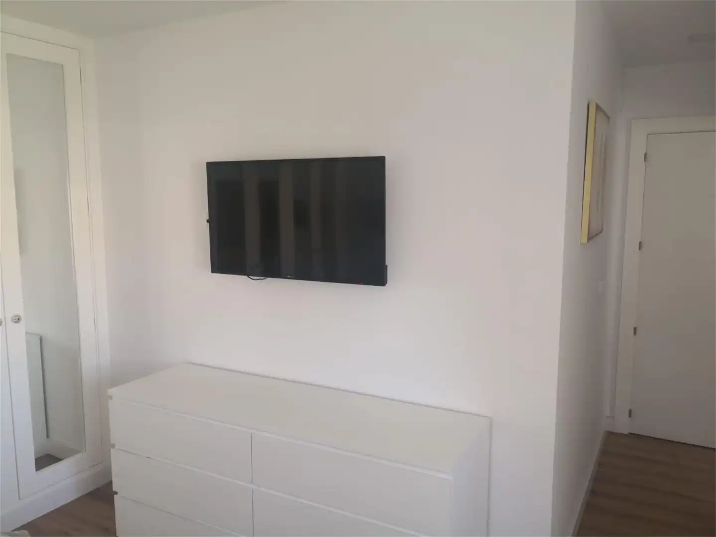 Casa o xalet en venda a Calle Ruta de la Miel, 9, Torre del Mar Dormitori de Casa o xalet en venda en Vélez-Málaga amb Aire condicionat, Terrassa i Piscina