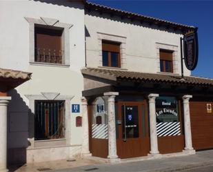 Vista exterior de Local en venda en Almagro amb Aire condicionat