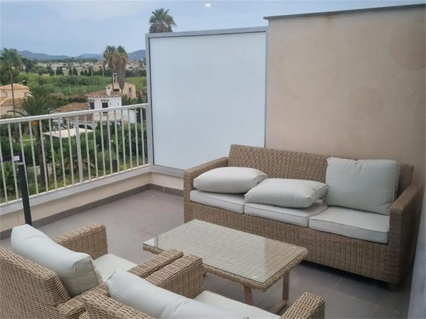 Attic for rent in Calle del Río Altaret, Centro Urbano Terrace of Attic for rent in Dénia with Air Conditioner, Heating and Private garden