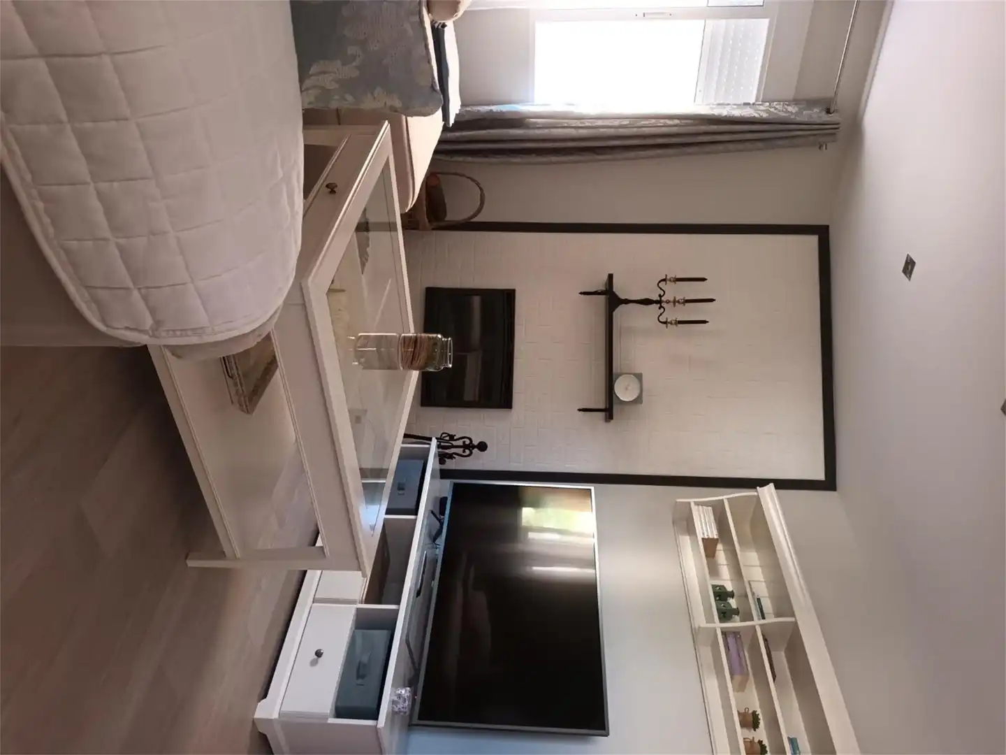 Sala d'estar de Casa o xalet en venda en Orihuela amb Aire condicionat, Jardí privat i Terrassa