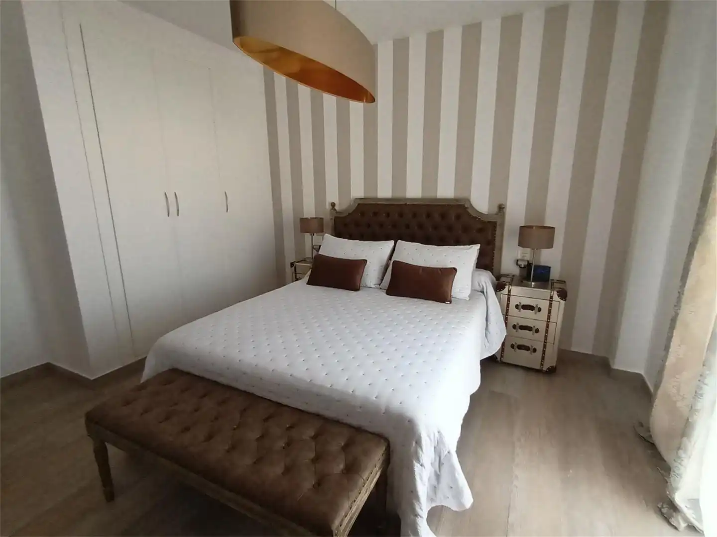 Dormitori de Casa o xalet en venda en Orihuela amb Aire condicionat, Jardí privat i Terrassa