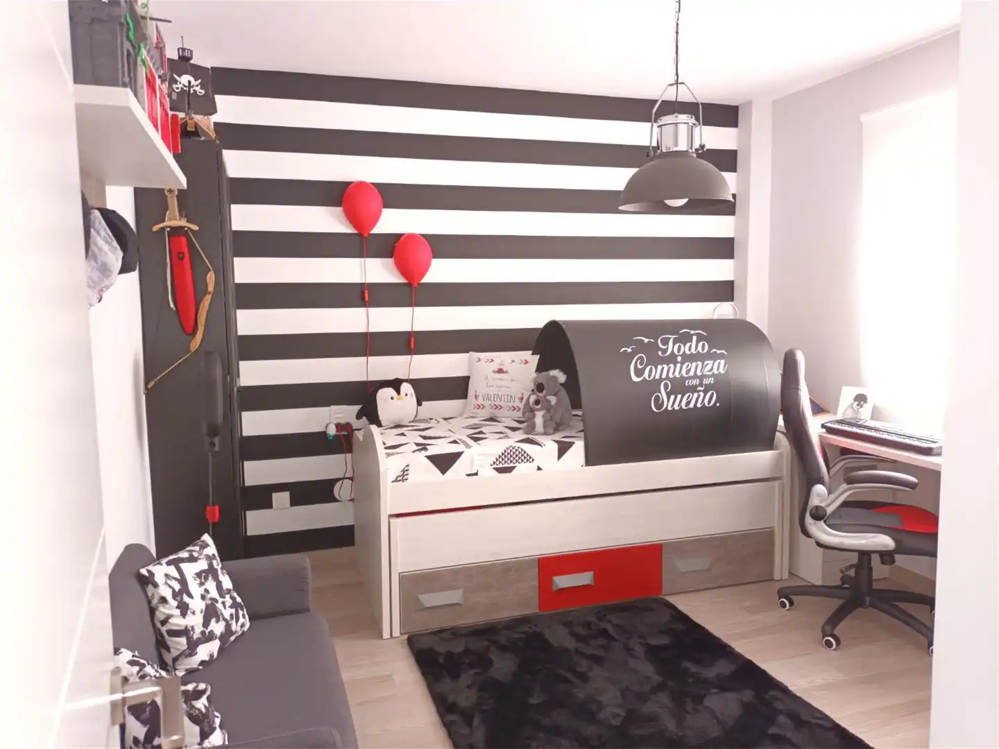 Dormitori de Casa o xalet en venda en Orihuela amb Aire condicionat, Jardí privat i Terrassa