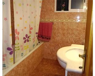 Bathroom of House or chalet for sale in Alberic  with Air Conditioner and Swimming Pool