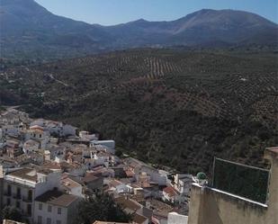 Vista exterior de Casa adosada en venda en Torres amb Terrassa, Moblat i Forn