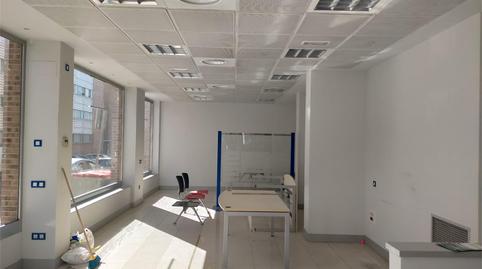 Photo 3 of Premises to rent in Calle República Checa, 14, Arcos, Madrid