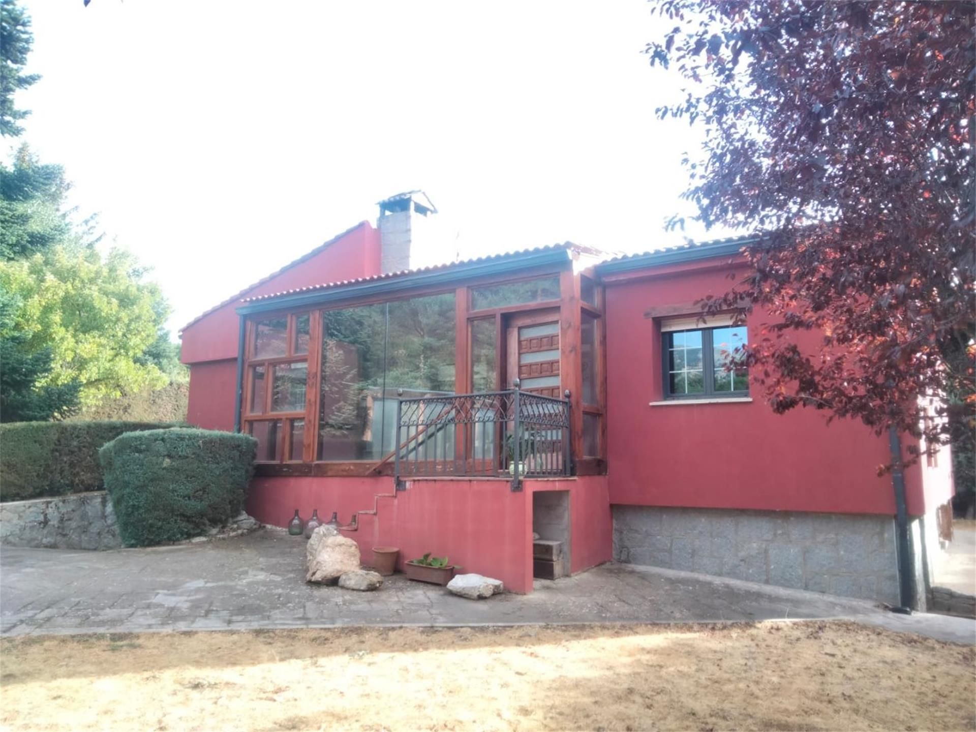 Exterior view of House or chalet for sale in Real Sitio de San Ildefonso  with Heating, Private garden and Terrace
