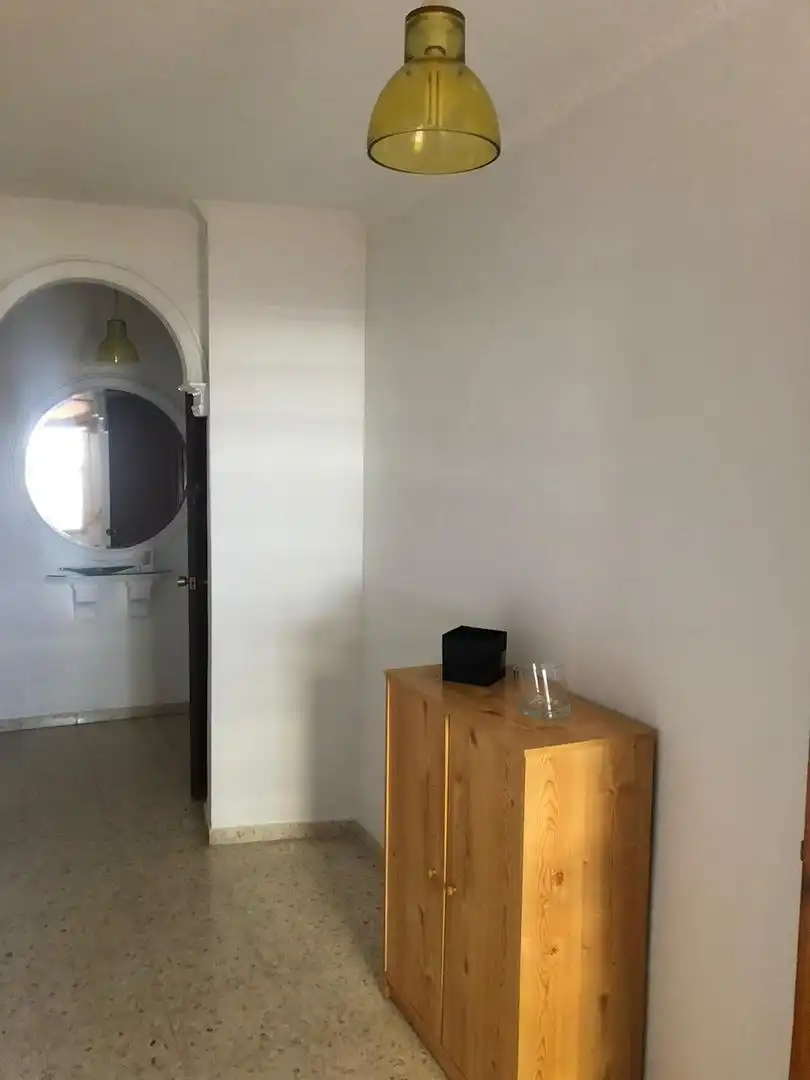 Flat for rent in Calle de las Huertas, 29, Casco Antiguo