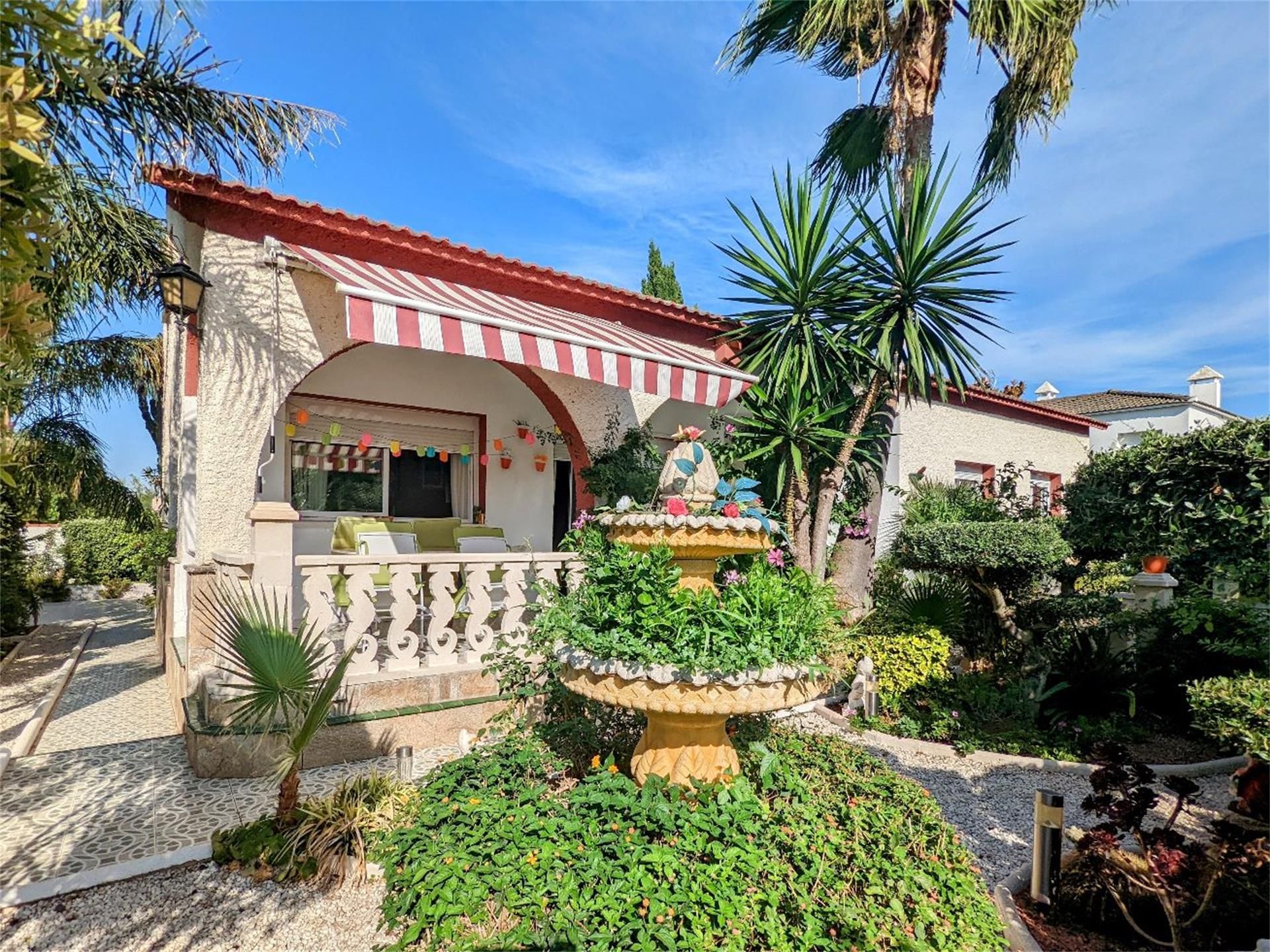 Jardín de Casa o chalet en venta en Salou con Aire acondicionado, Calefacción y Jardín privado