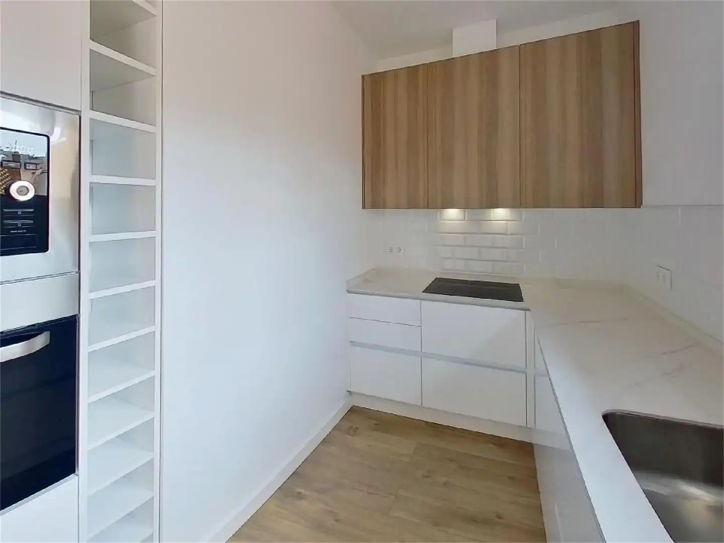 Wohnung zum Verkauf in Ronda D'alfons X el Savi, Rocafonda Küche von Wohnung zum Verkauf in Mataró mit Balkon
