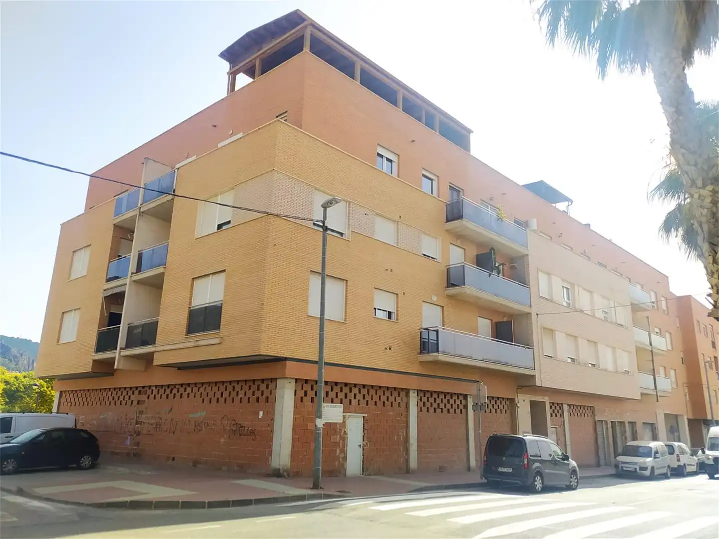 Vista exterior de Planta baja de alquiler en Murcia