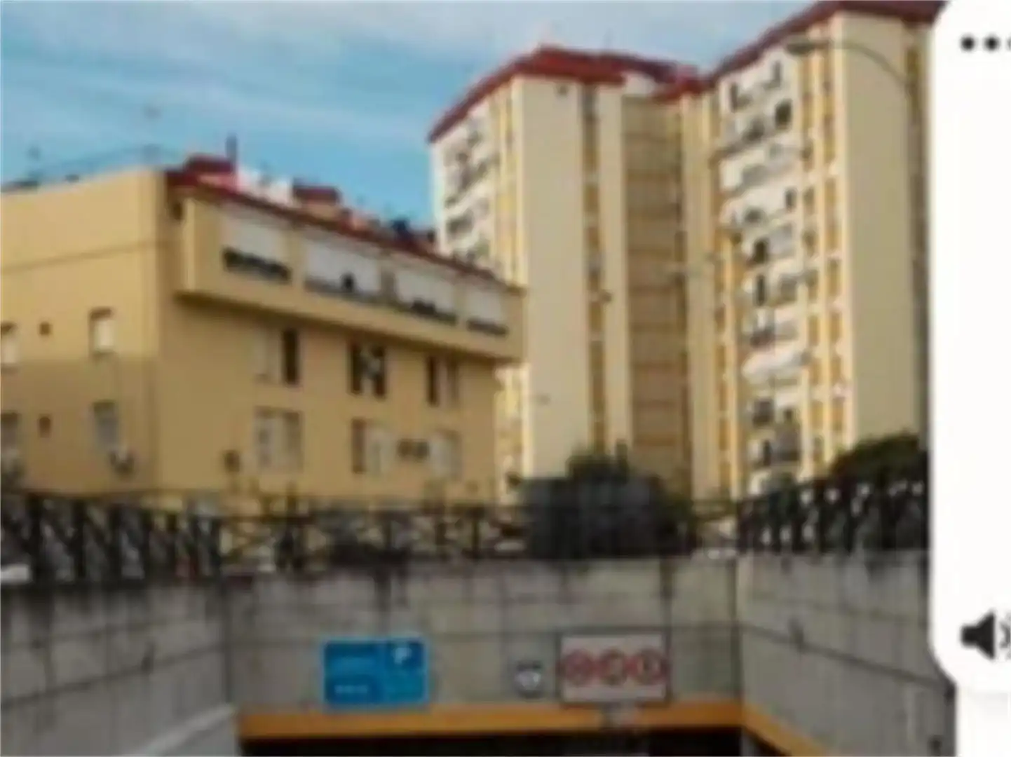 Vista exterior de Garatge de lloguer en Sevilla