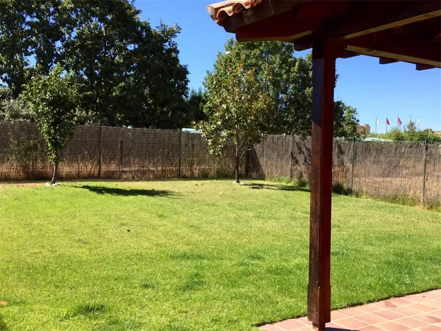Jardín de Casa o chalet en venta en Valverde de la Virgen con Calefacción, Jardín privado y Parquet