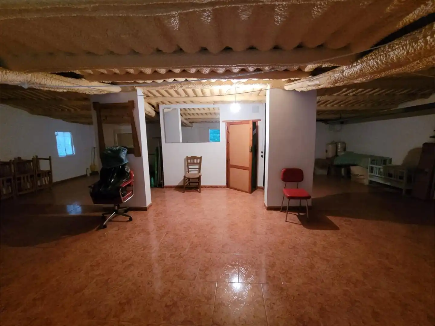 Casa adosada en venta en Calle Huertas, Cabra del Santo Cristo Casa adosada en venta en Cabra del Santo Cristo con Jardín privado