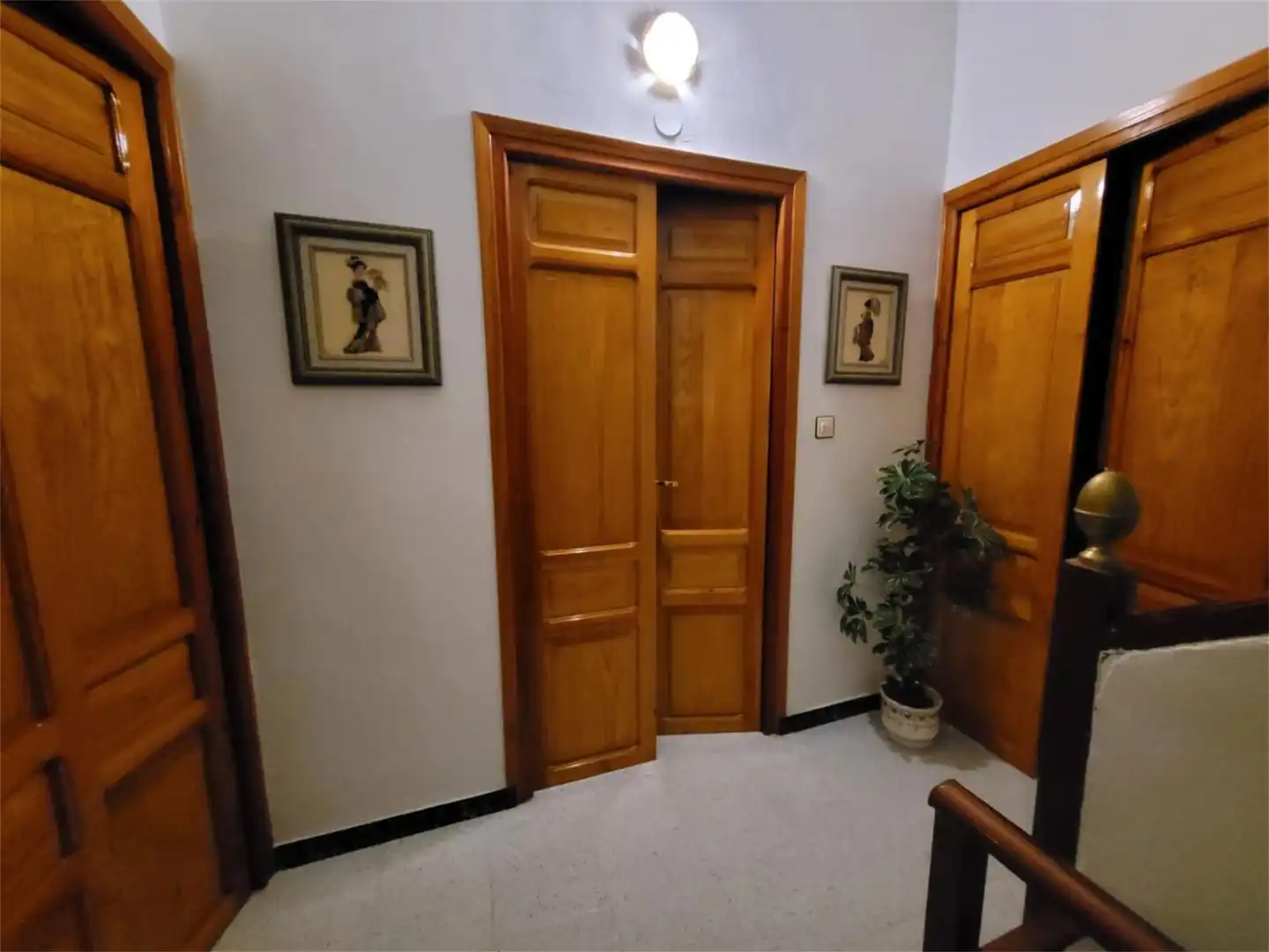 Casa adosada en venta en Calle Huertas, Cabra del Santo Cristo Casa adosada en venta en Cabra del Santo Cristo con Jardín privado