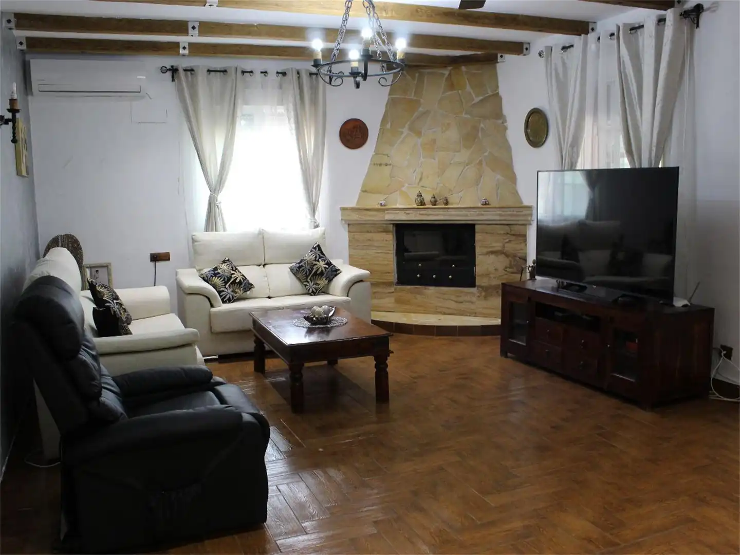 Casa o xalet en venda a Avenida de la Constitución, Hondón de los Frailes Sala d'estar de Casa o xalet en venda en Hondón de los Frailes amb Aire condicionat, Calefacció i Jardí privat