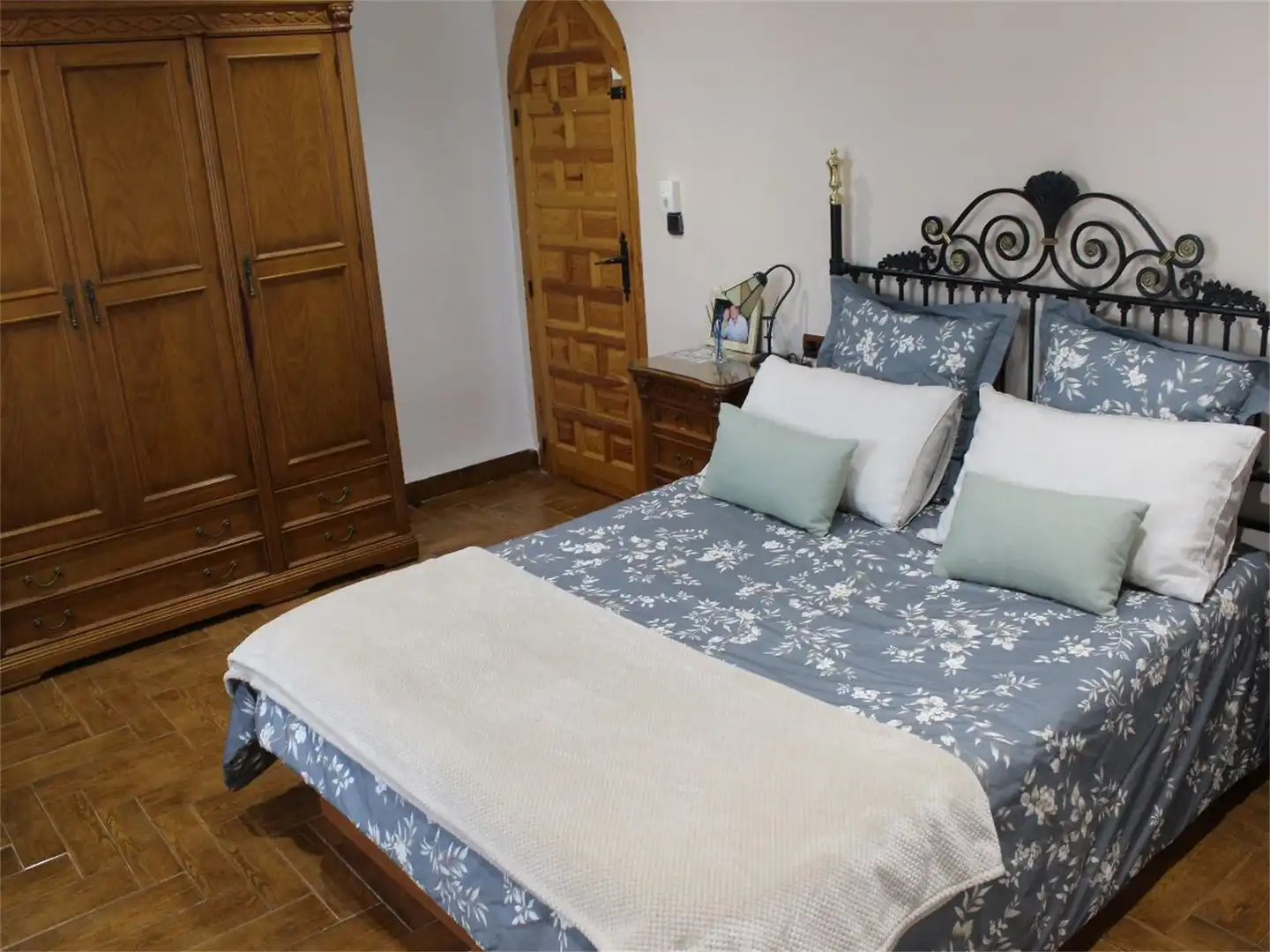 Casa o xalet en venda a Avenida de la Constitución, Hondón de los Frailes Dormitori de Casa o xalet en venda en Hondón de los Frailes amb Aire condicionat, Calefacció i Jardí privat