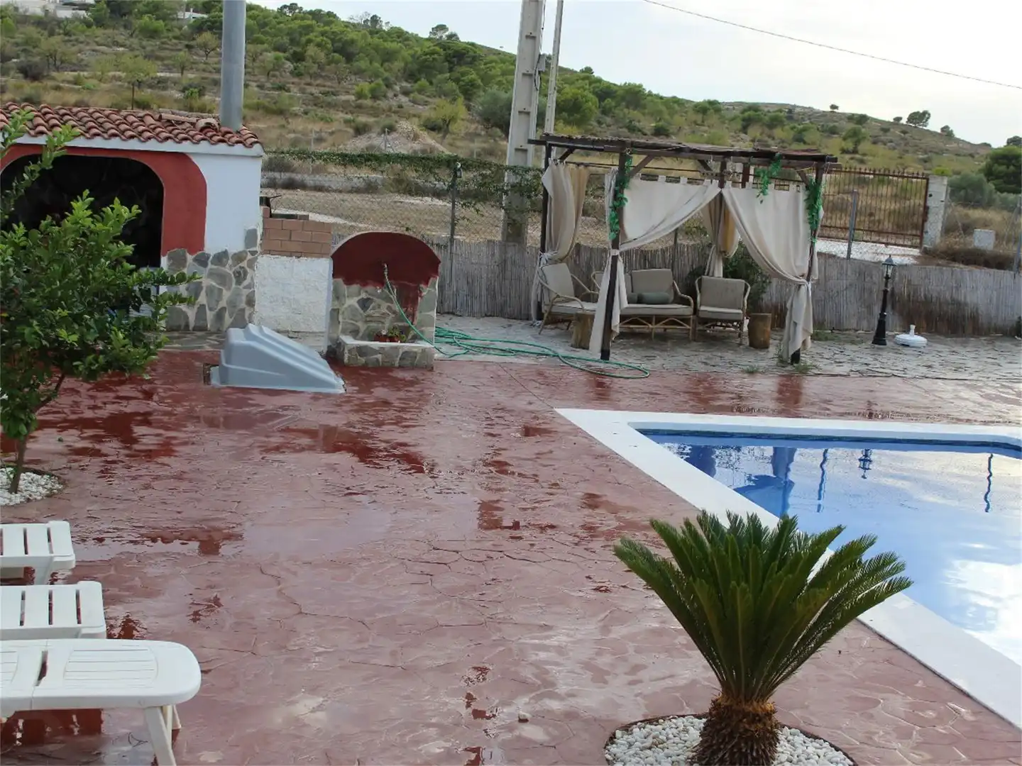 Casa o xalet en venda a Avenida de la Constitución, Hondón de los Frailes Piscina de Casa o xalet en venda en Hondón de los Frailes amb Aire condicionat, Calefacció i Jardí privat