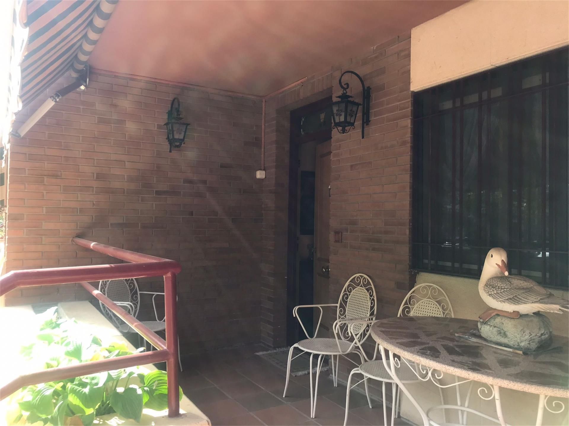 Casa o chalet en venta en Calle Lorenzo Goñi, 36, San Fernando - Carretera de Valencia Terraza de Casa o chalet en venta en Cuenca Capital con Terraza, Trastero y Amueblado