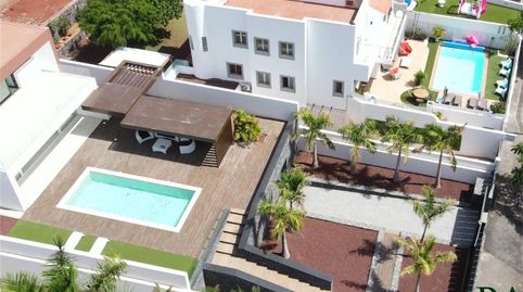 Foto 3 de Casa adosada en venta en Calle Baleares, 55, Playa Fañabé Alto, Adeje