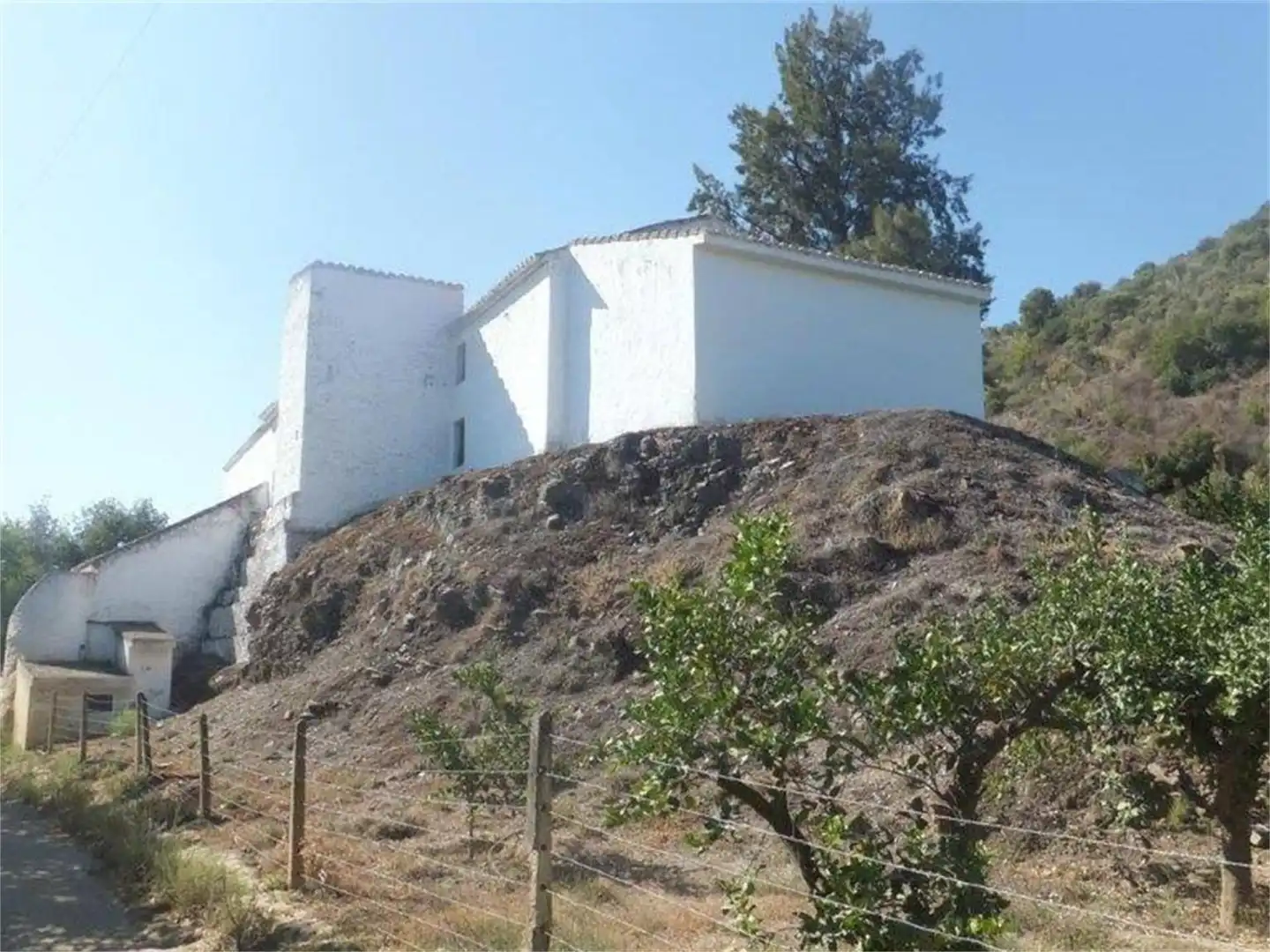 Country homes for sale in A-354, Pizarra Exterior view of Country homes for sale in Pizarra