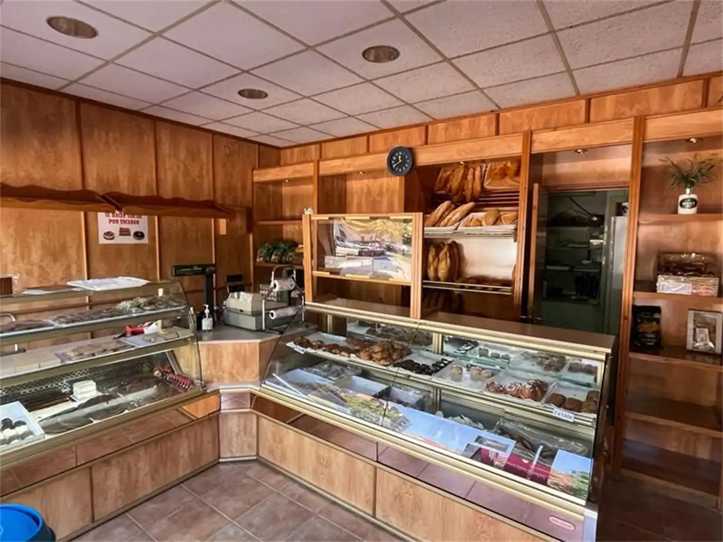 Local en venta en Humanes de Madrid con Amueblado