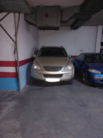 Garaje en Venta en Calle Fuente del Peral en Valdeastillas - Fuentezuelas