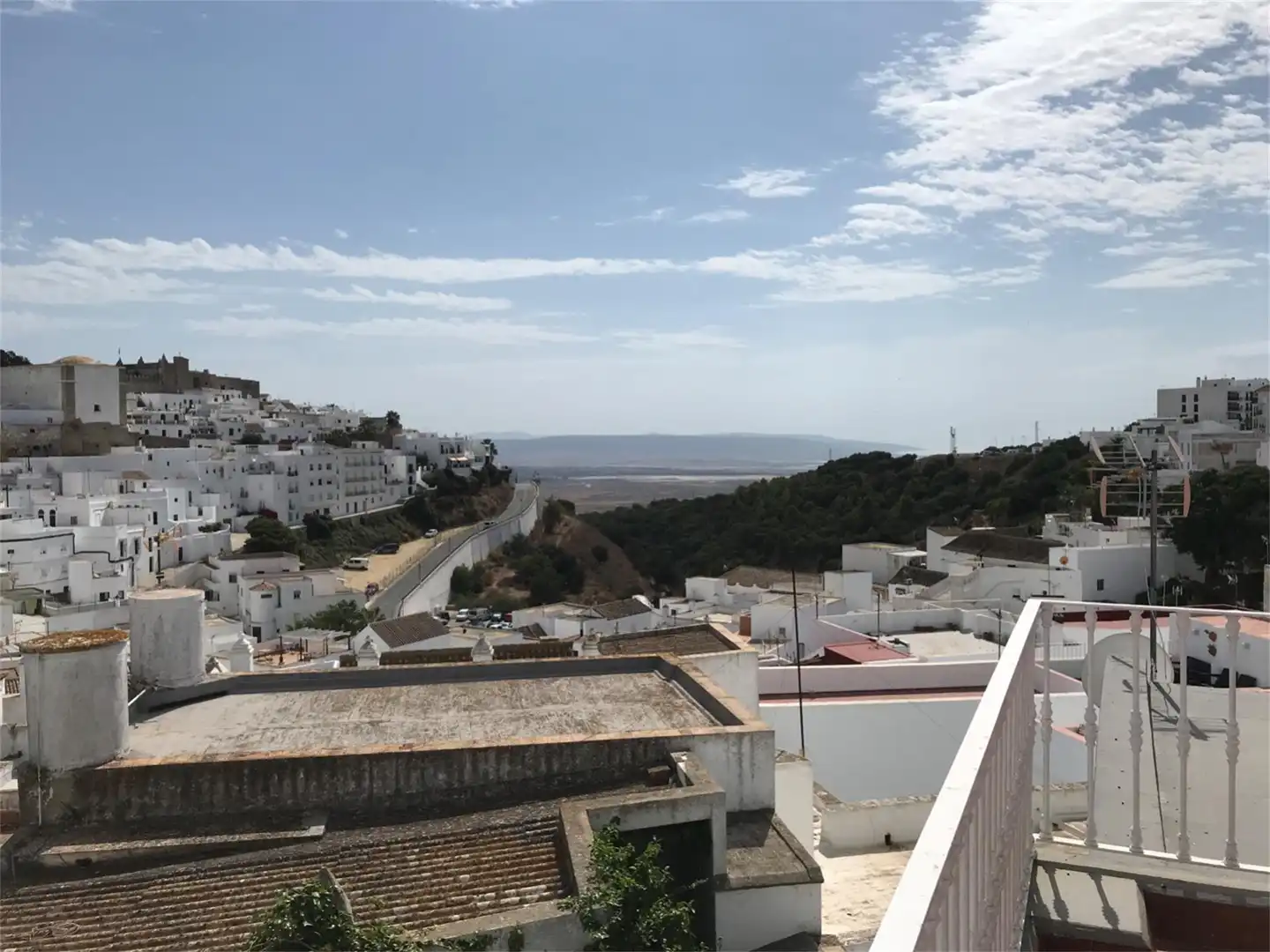 Vista exterior de Àtic en venda en Vejer de la Frontera amb Aire condicionat, Calefacció i Parquet