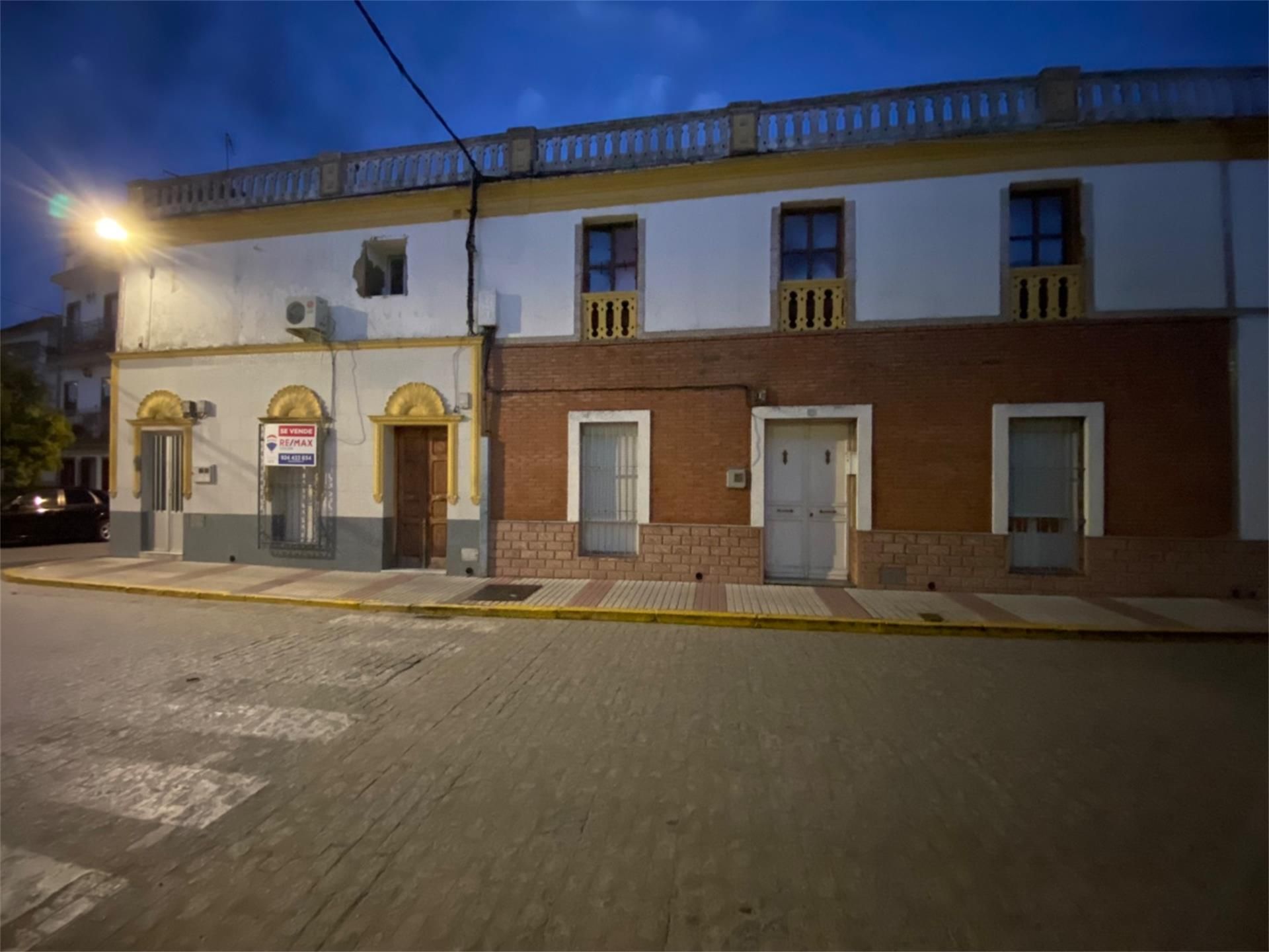 Exterior view of Country house for sale in Salvaleón  with Air Conditioner, Terrace and Swimming Pool