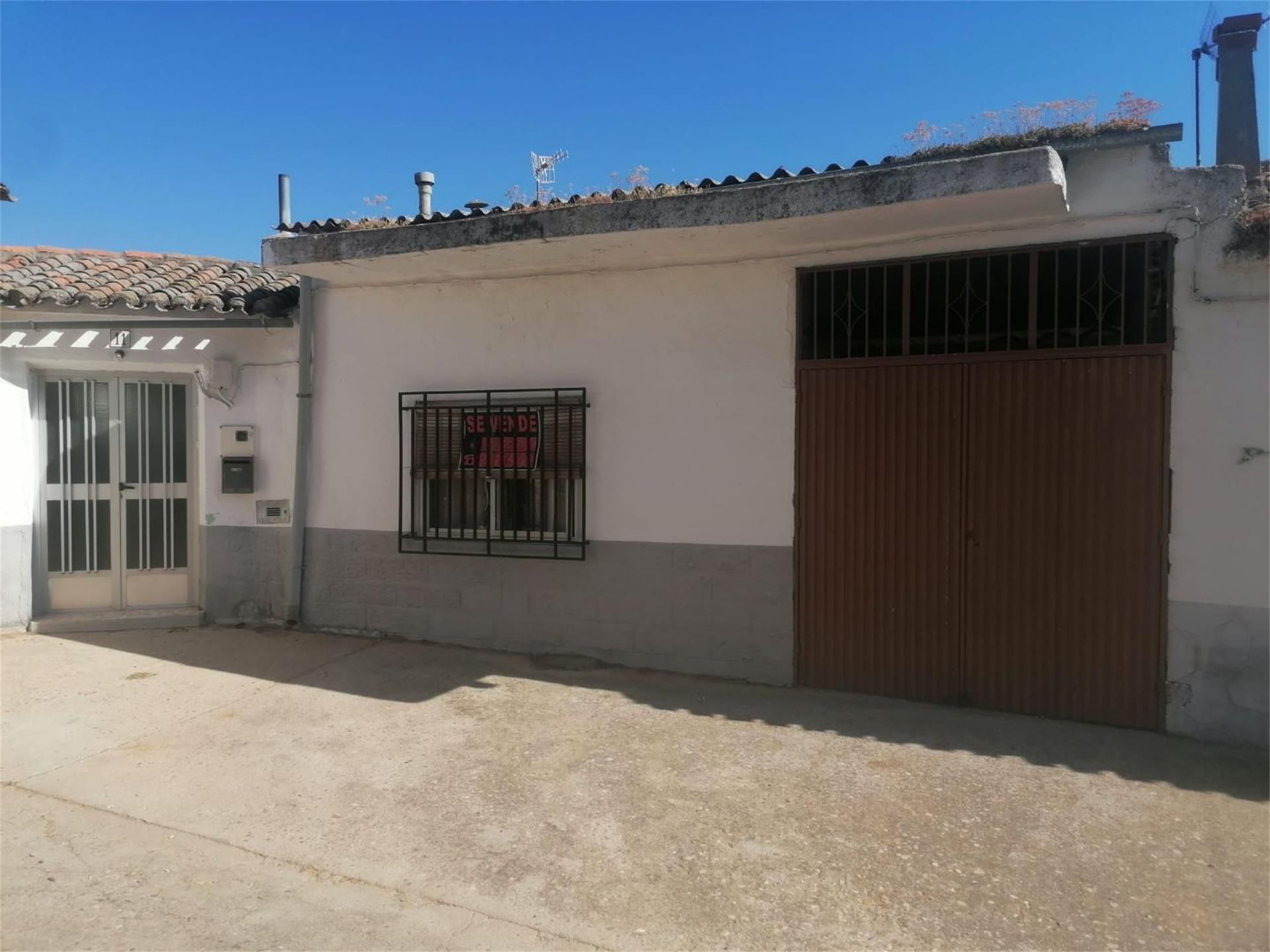 Vista exterior de Pis en venda en La Estrella