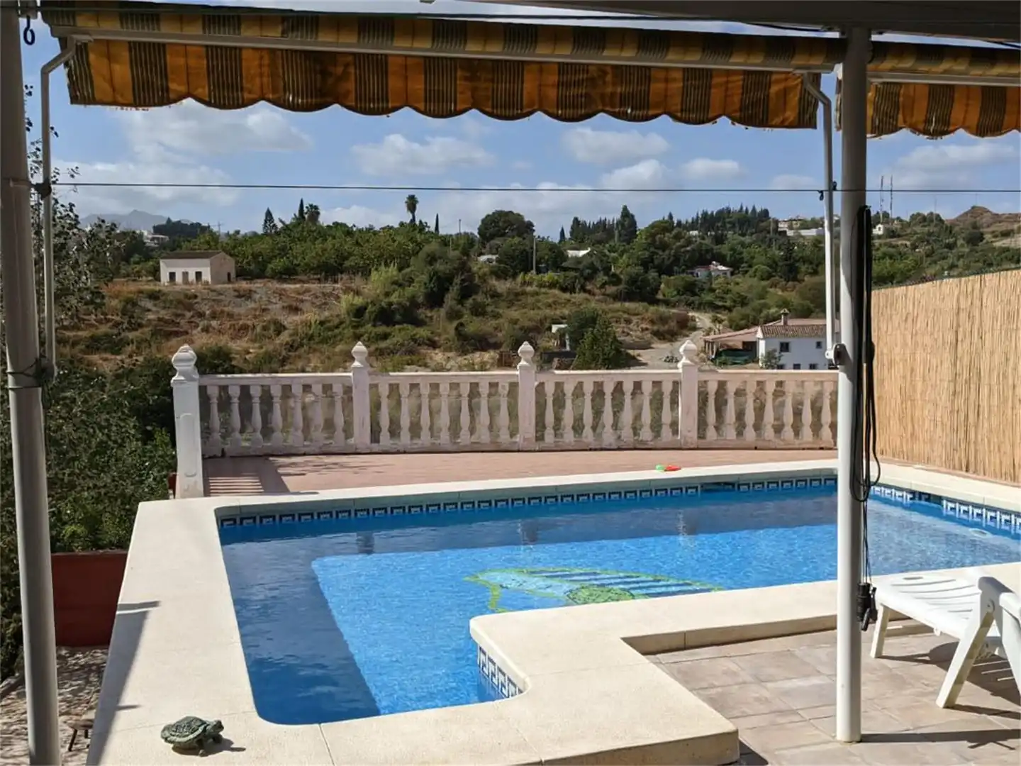 Pis en venda a Camino de la Charca, Coín Piscina de Pis en venda en Coín amb Aire condicionat, Piscina i Moblat