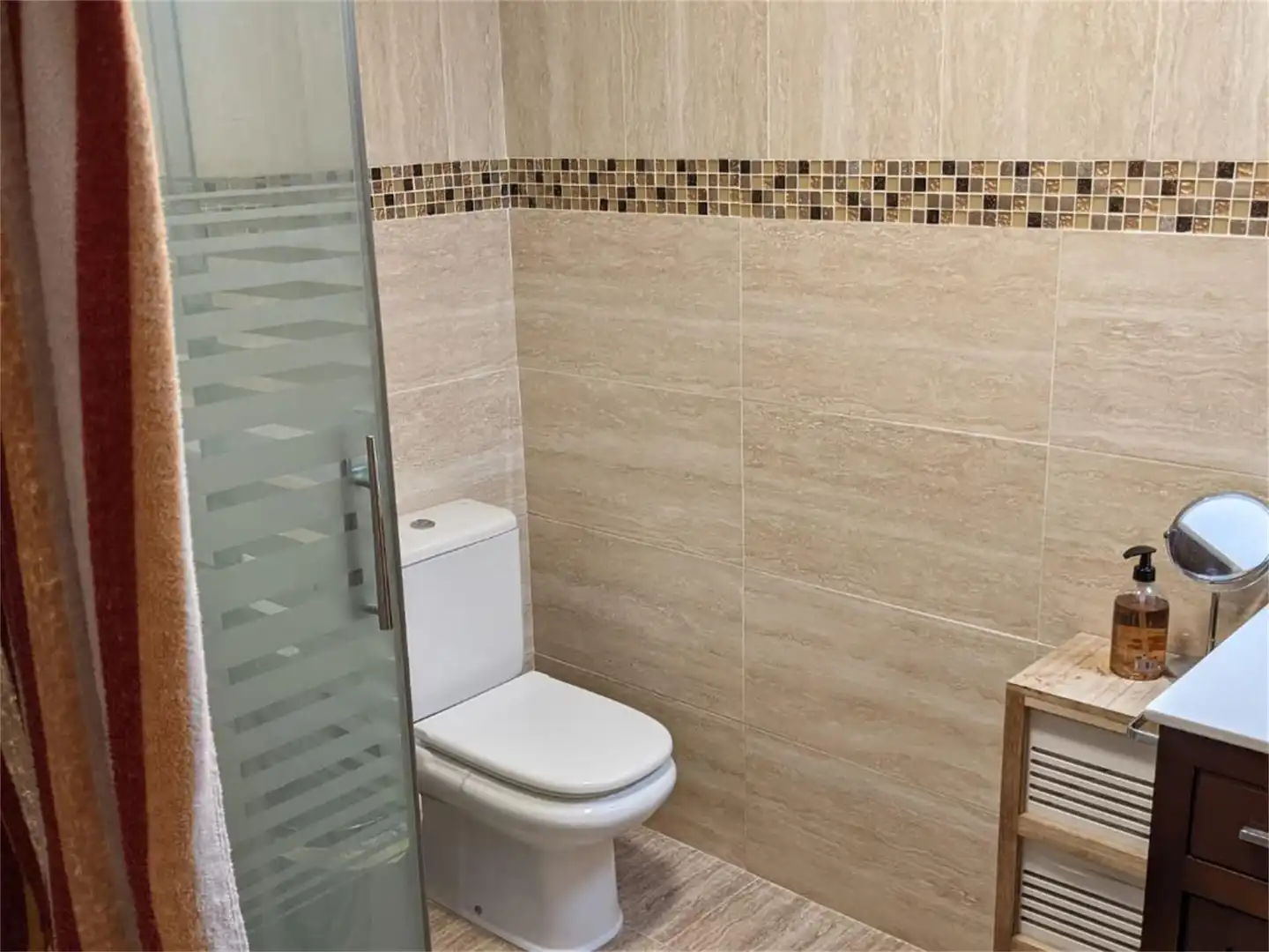 Pis en venda a Camino de la Charca, Coín Bany de Pis en venda en Coín amb Aire condicionat, Piscina i Moblat