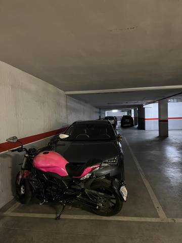 Garaje en Alquiler en Calle Vicente Carballal, 2 en Butarque