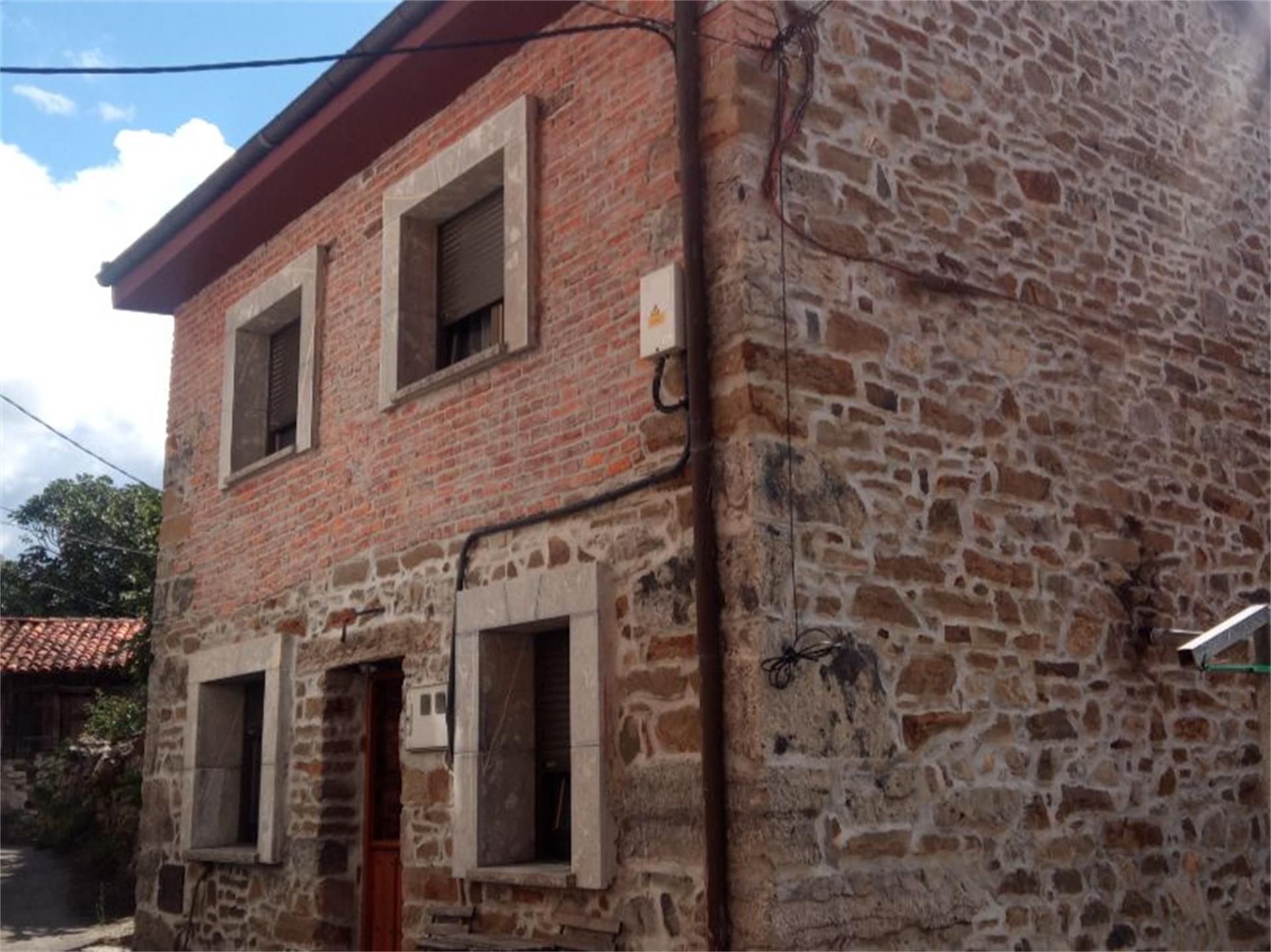 Exterior view of Flat for sale in Aller