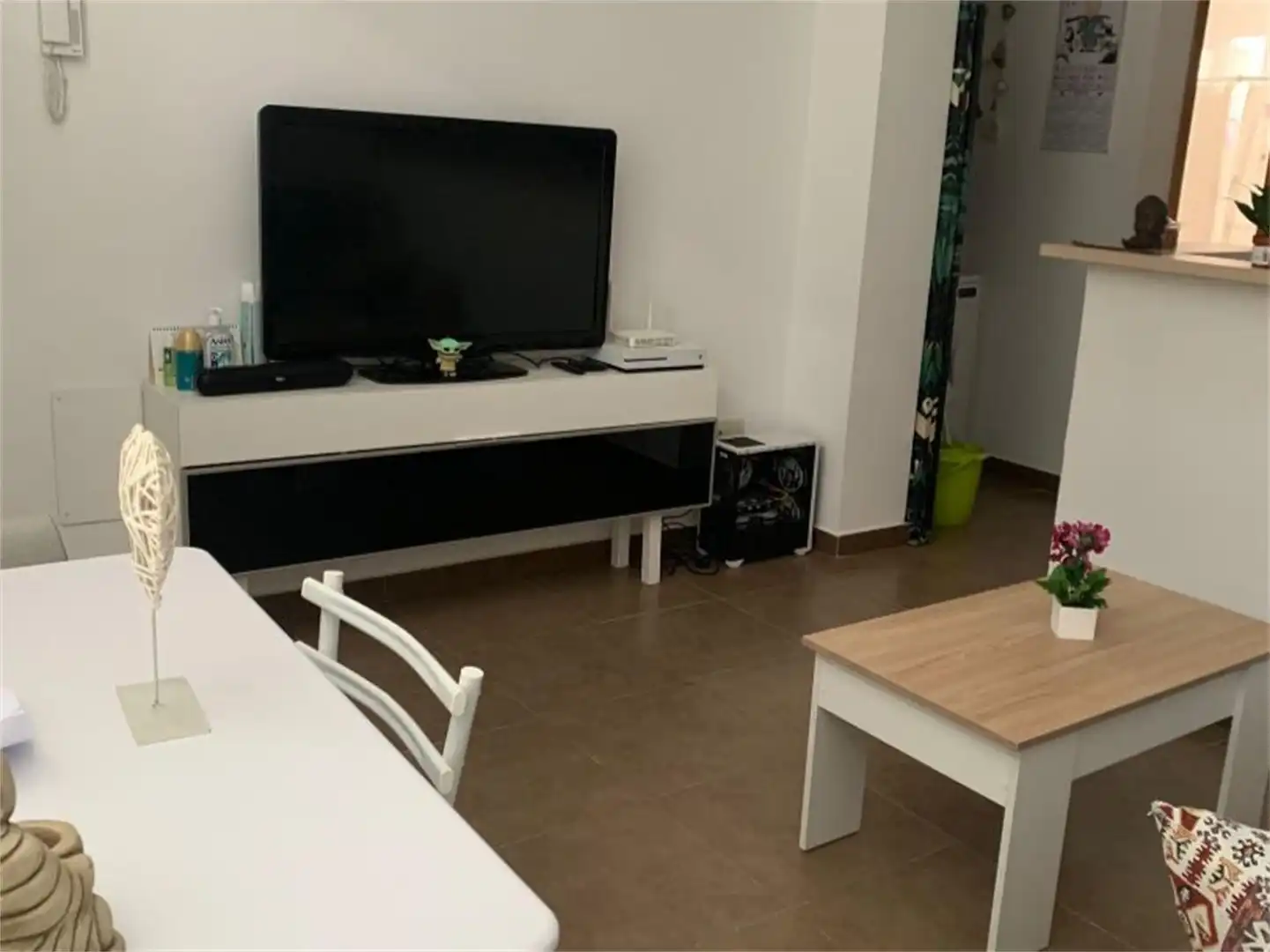 Sala de estar de Piso en venta en Garcihernández con Terraza y Trastero