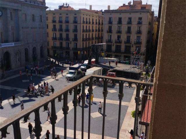 Piso en Alquiler en Carrer Del Paradís de  Barcelo