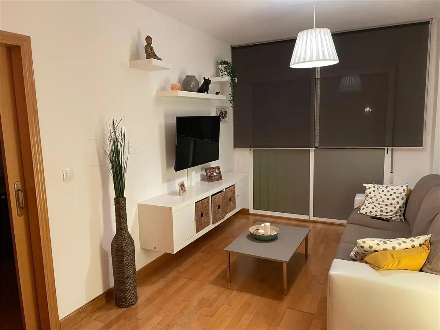 Living room of Flat for sale in Murcia  with Air Conditioner, Heating and Parquet flooring