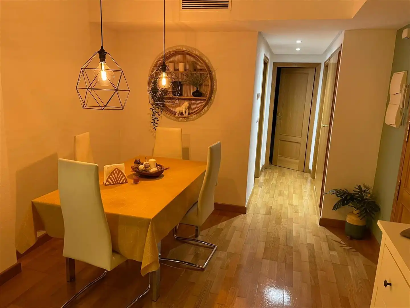 Dining room of Flat for sale in Murcia  with Air Conditioner, Heating and Parquet flooring