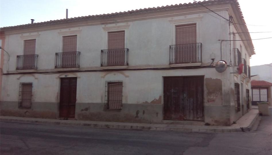 Foto 1 de Casa adosada en venda a Calle Grande, Minaya, Albacete