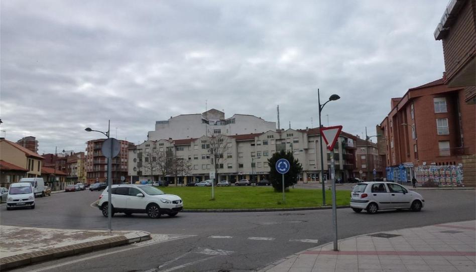 Flat for sale in Calle del Relojero Losada, Crucero, León Capital - image 1 Photo 1 of Flat for sale in Calle del Relojero Losada, Crucero, León Capital