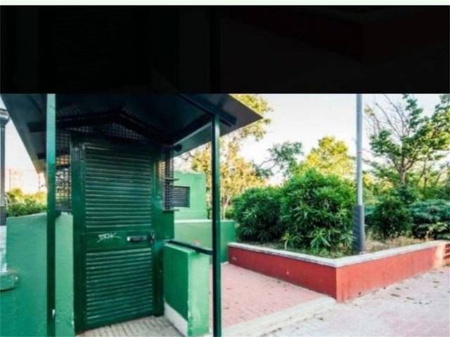 Garaje en Venta en Avenida Alcalde José Aranda en Parque Lisboa - La Paz