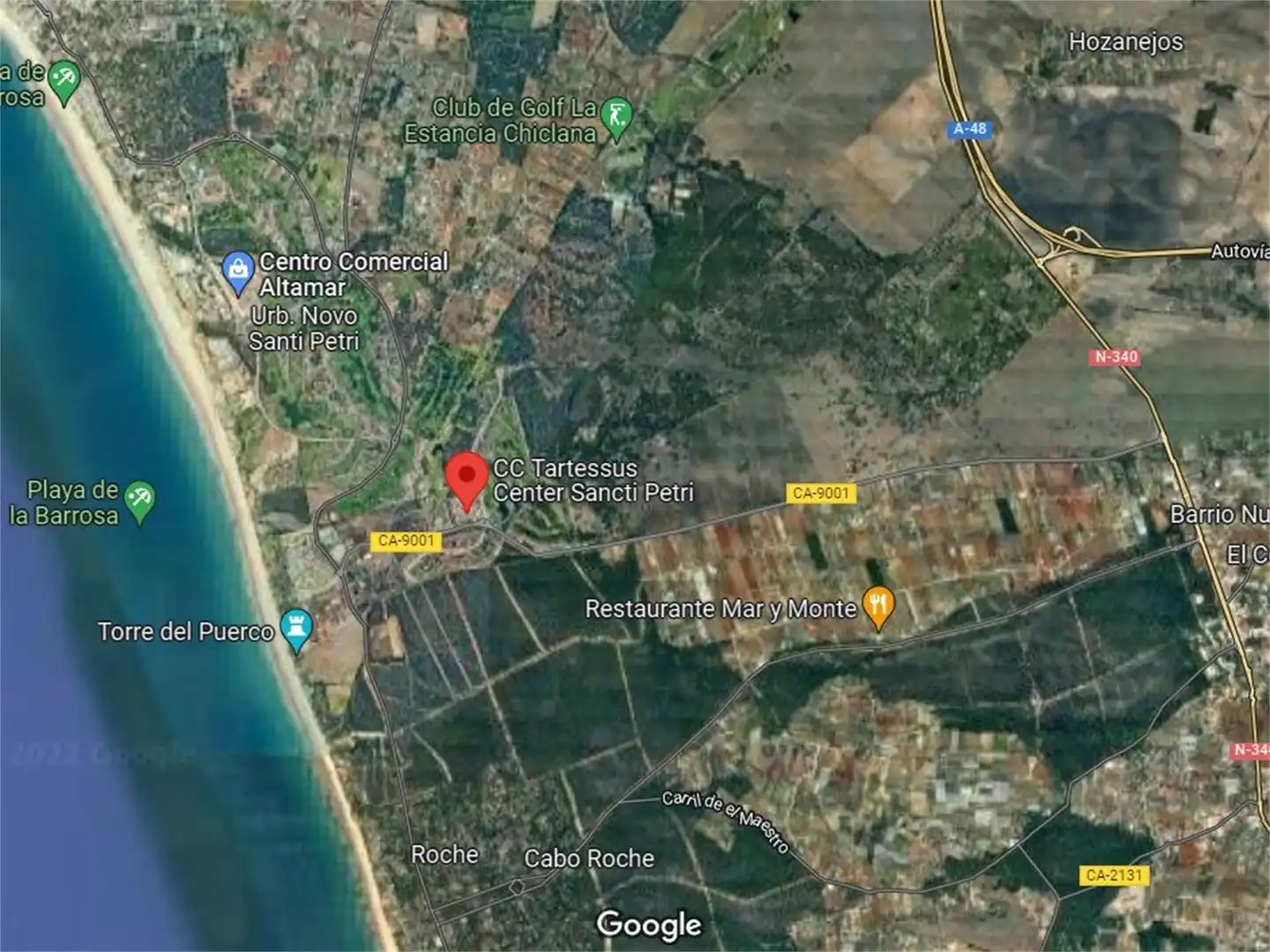 Local de lloguer a Carretera de la Barrosa, La Barrosa Local de lloguer en Chiclana de la Frontera amb Aire condicionat