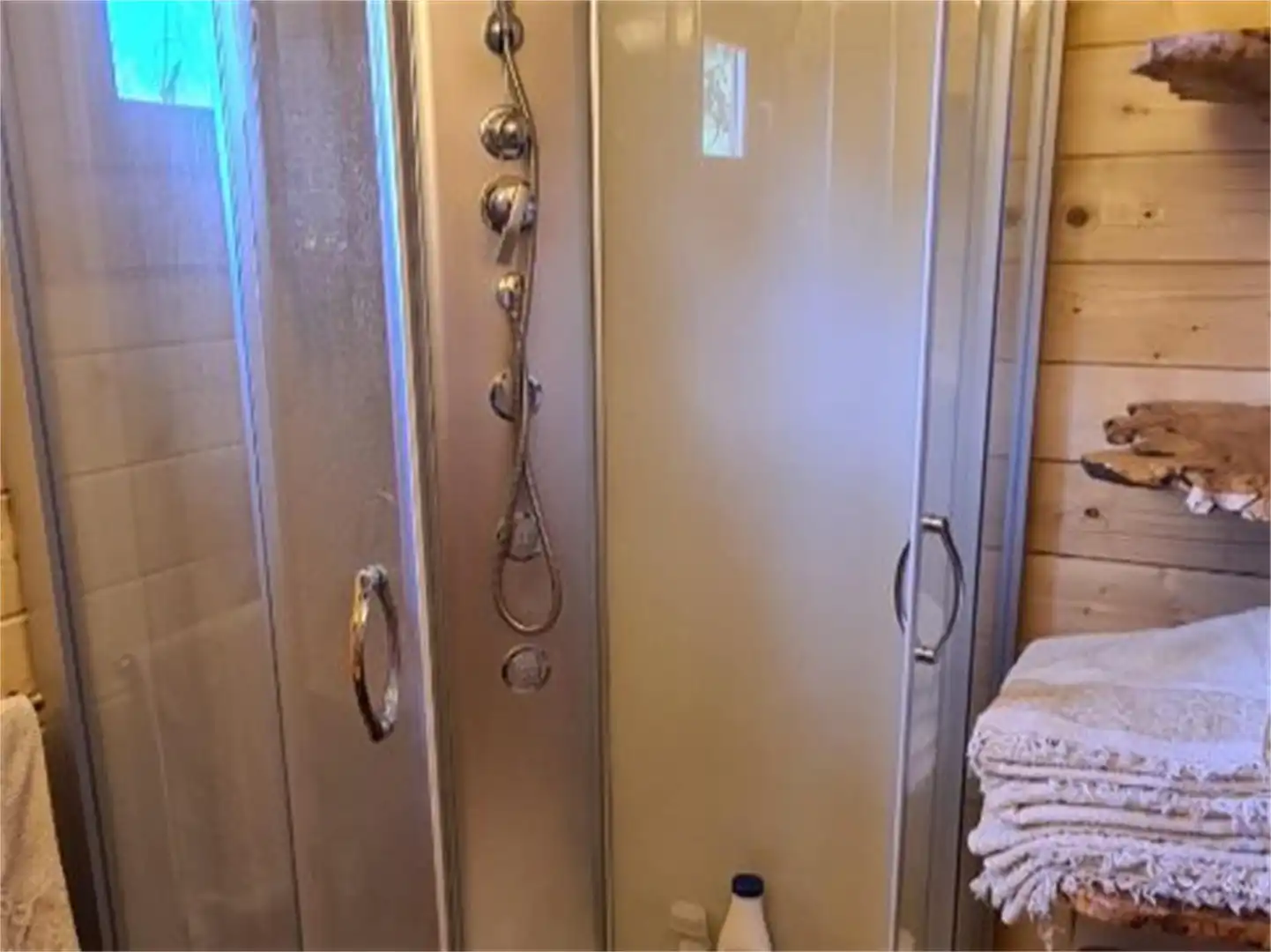 Casa o chalet de alquiler en Calle B El Sondeo, Pedanías - Extrarradio Baño de Casa o chalet de alquiler en Albacete con Aire acondicionado, Calefacción y Jardín privado